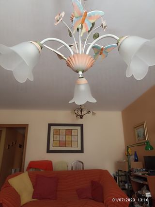 Lámpara techo juvenil