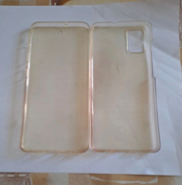 1 cover + 1 cover doppia in regalo