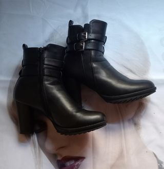BOTINES de PIÉL MUJER
