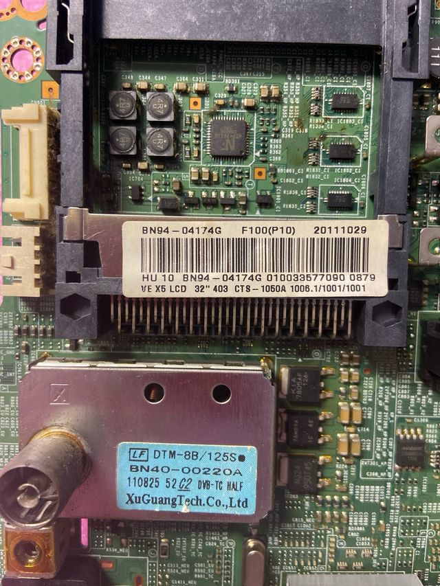 Placa Main de una tv Samsung LE32D403E2W