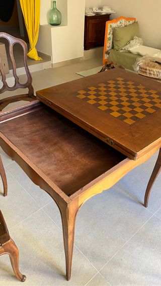 Mesa comedor extensible y 4/6 sillas 25€ cada una