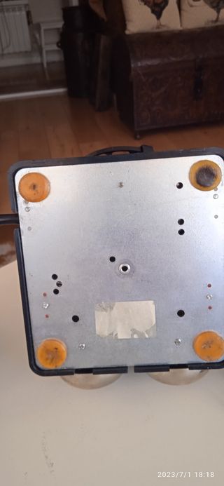 Teléfono antiguo de doble campana