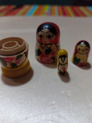 Matrioska Russa. Formata da 3 pezzi