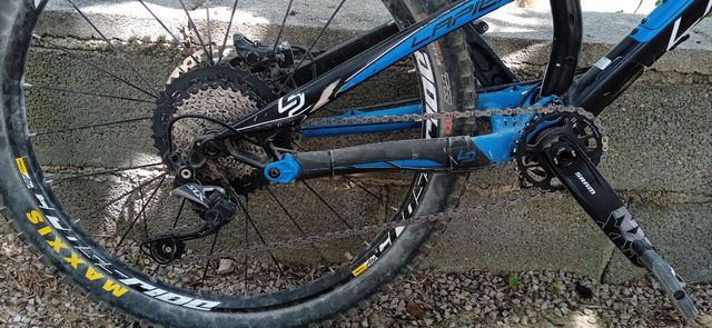 Bicicleta de montaña Lapieere doble suspnsión