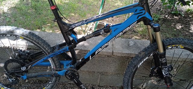 Bicicleta de montaña Lapieere doble suspnsión