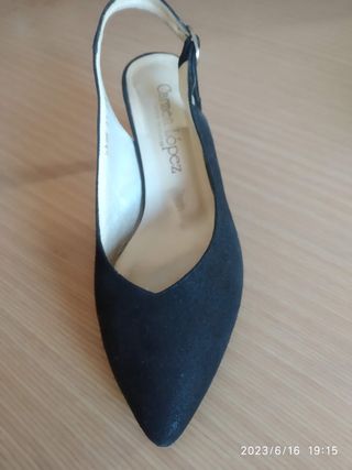 Zapatos negros de salón