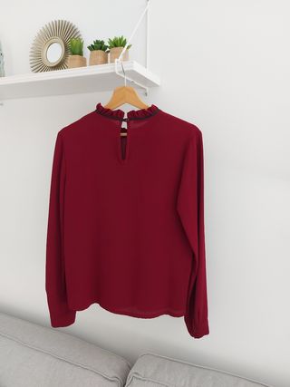 Blusa granate de manga larga