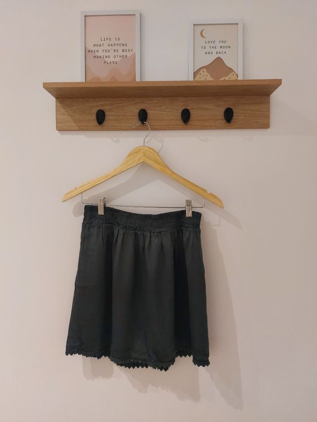 Falda corta verde botella