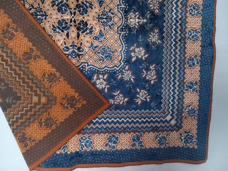 TAPIZ  DE TERCIOPELO