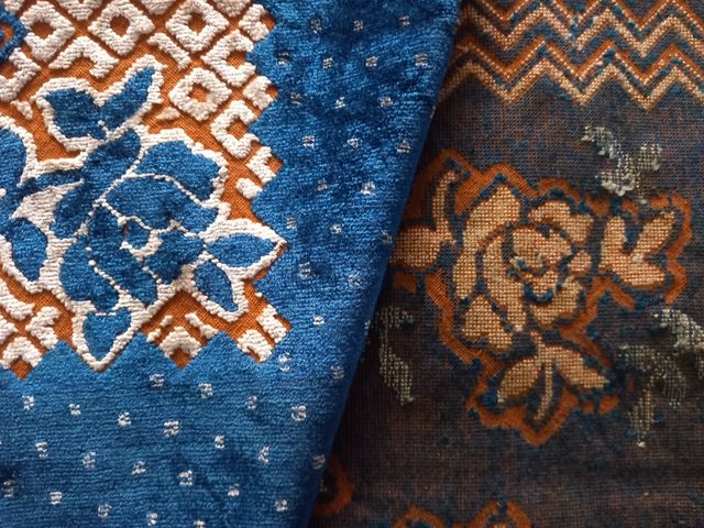 TAPIZ  DE TERCIOPELO