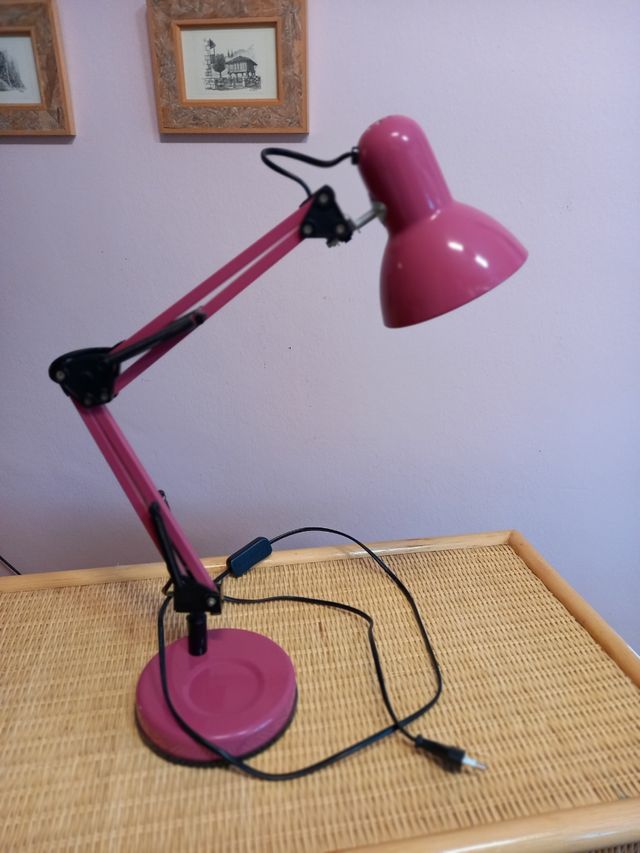 lámpara de escritorio