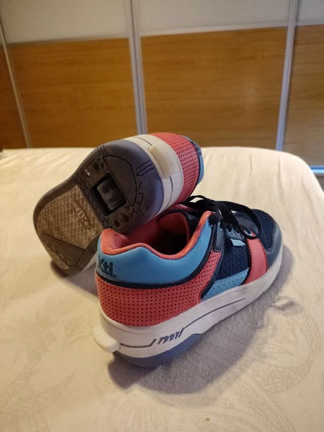 Zapatillas con rueda Xti 1997