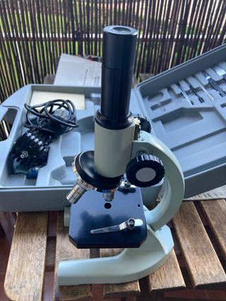 Microscopio Nodelo 400