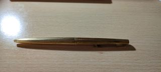 BOLÍGRAFO SHEAFFER DORADO 12K