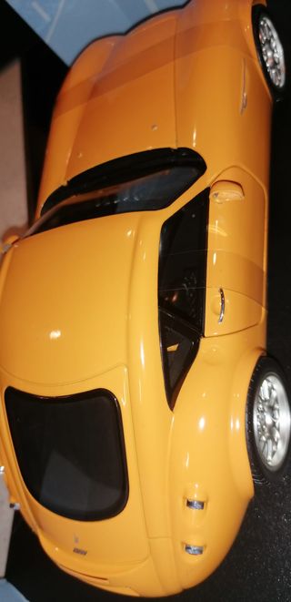 maqueta coche a escala1:18 wiesmann