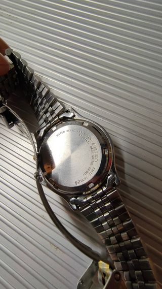 Reloj Seiko Kinetic SQ100 5M22 100m Hombre