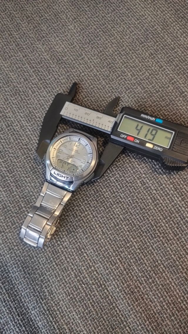 Reloj Casio AQ 180W Digital Alarma Crono Agenda