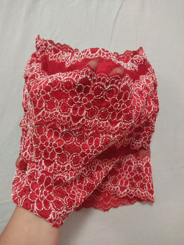 top lavorato in pizzo