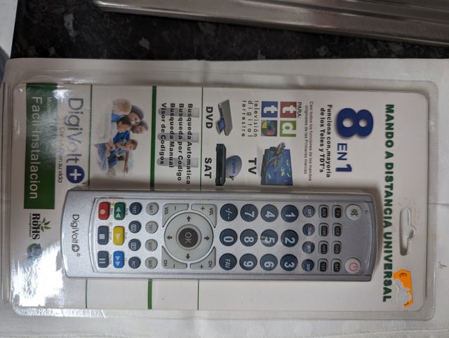 mando de televisión universal