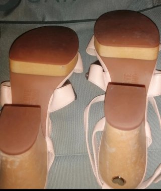 sandalo con plateau