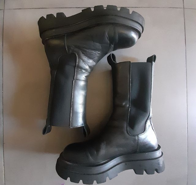 botas modernas cuero 39