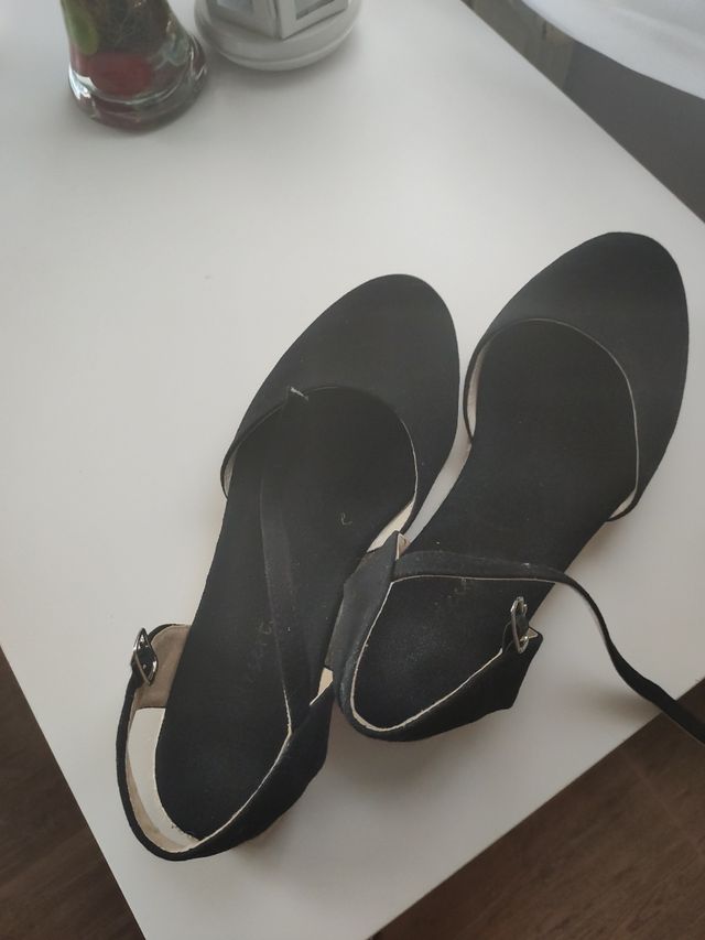 Alpargata negra baja