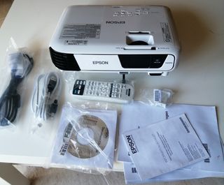 PROYECTOR EPSON EB-X31
