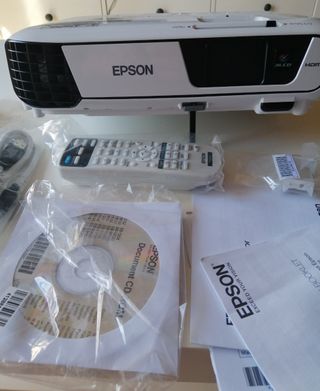 PROYECTOR EPSON EB-X31