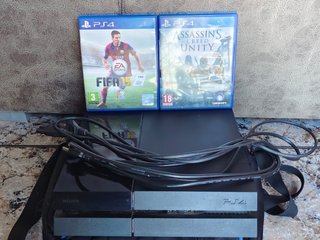 PS4 2015 + MANDO FUSION PRO + FUNDA + JUEGOS