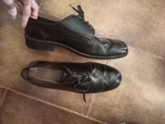 Zapatos de piel de hombre talla 47