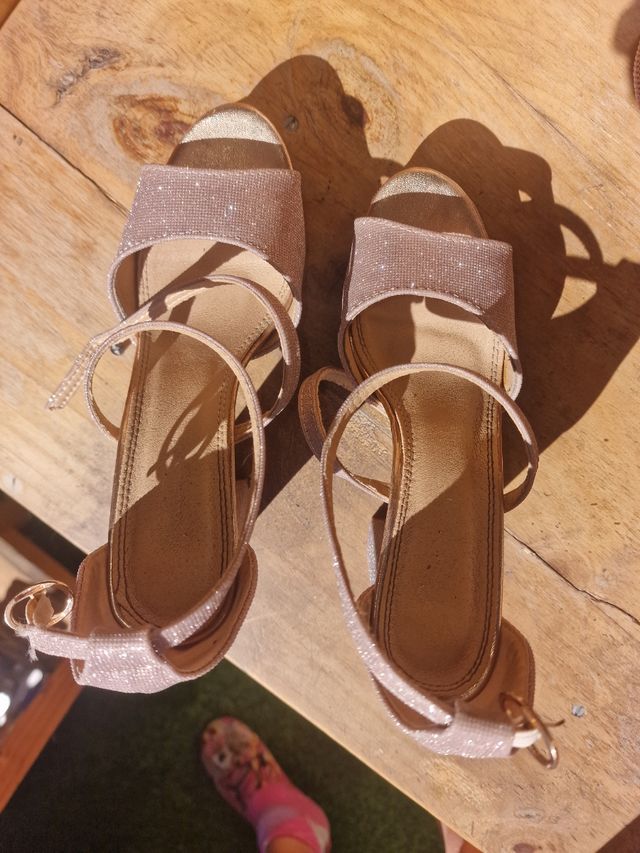 Sandalias rosa champán núm.37