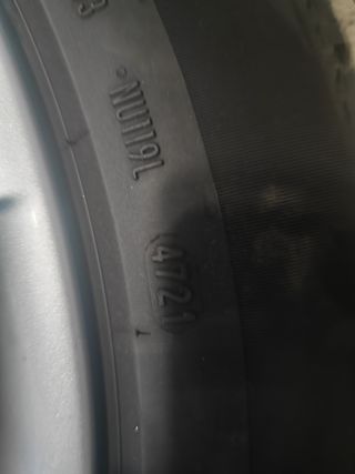 Llantas y neumáticos invierno BMW F30 17"
