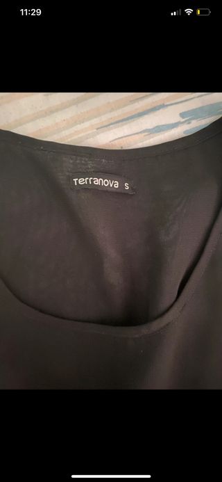 Vestido negro de gasa COMO NUEVO 