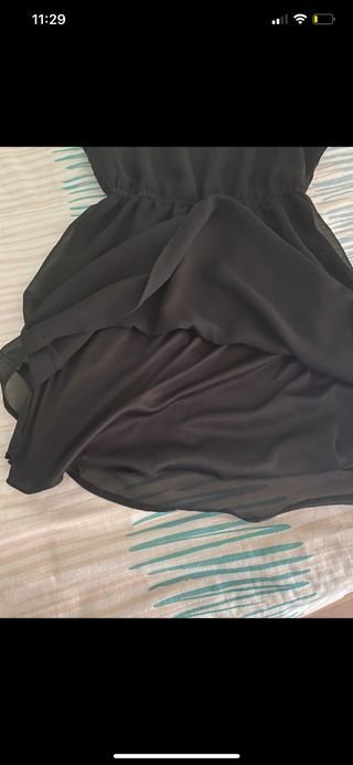 Vestido negro de gasa COMO NUEVO 