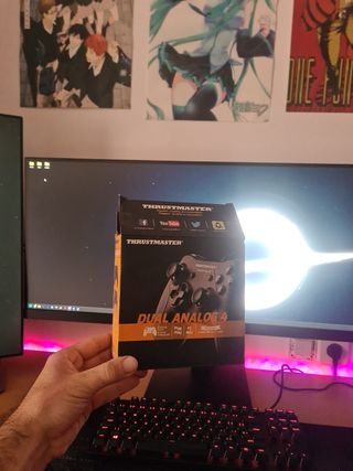 mando thrustmaster analog 4