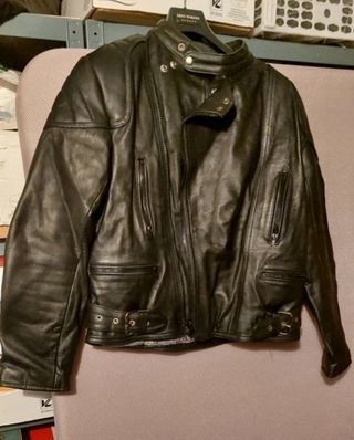 chaqueta de cuero para motos
