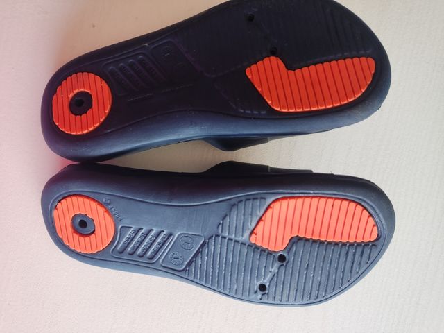 Chanclas piscina 