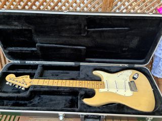 Funda rígida para guitarra Fender