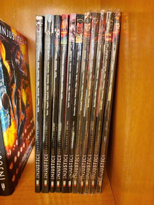 Injustice Colección Completa