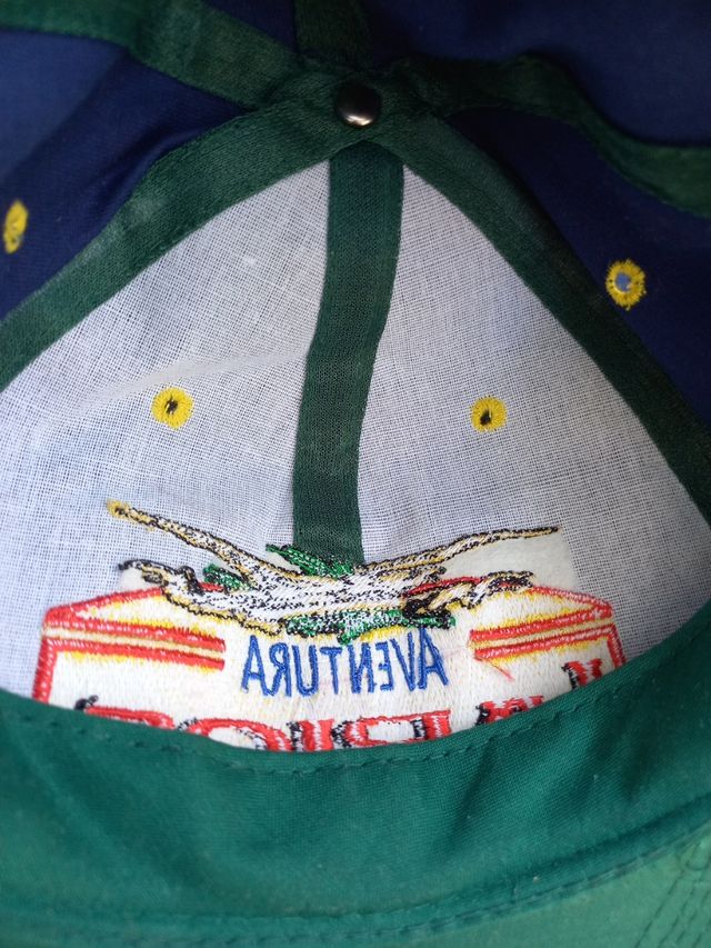 90s Adventure Larios ➕️ a due perni