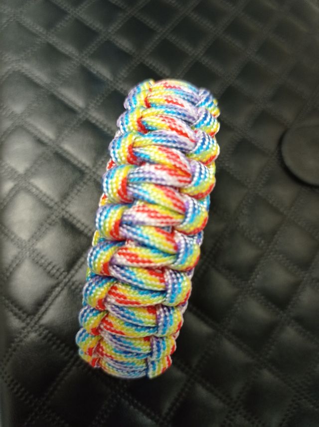 PULSERA PARACORD