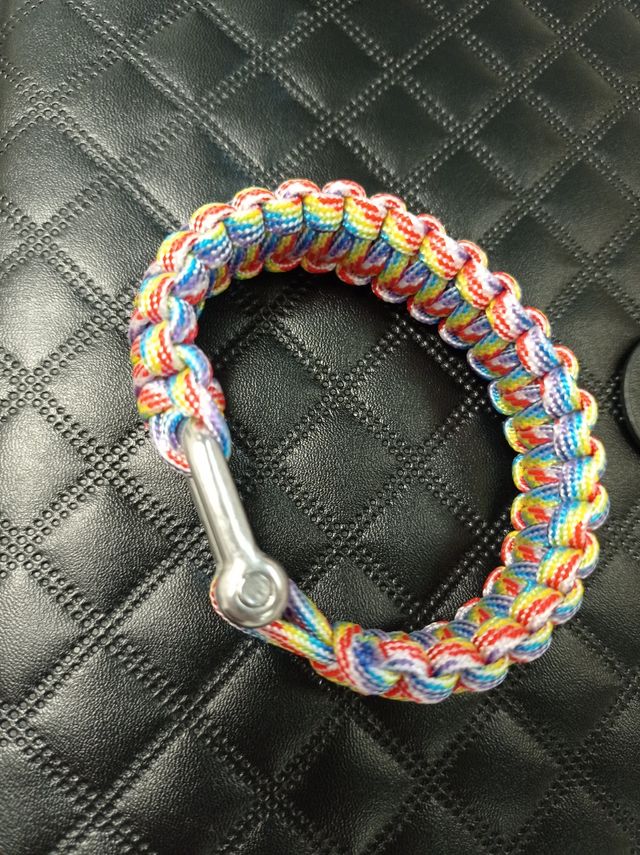 PULSERA PARACORD