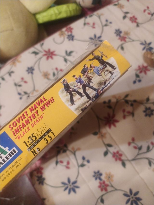 Soviet Naval infantry WWII italeri.