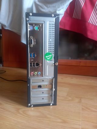 ordenador y accesorios. todo junto o por separado.