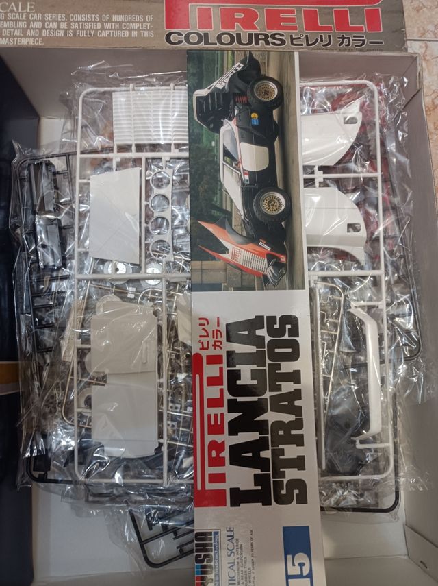 Lancia Stratos modello HF Doyusha 1/12