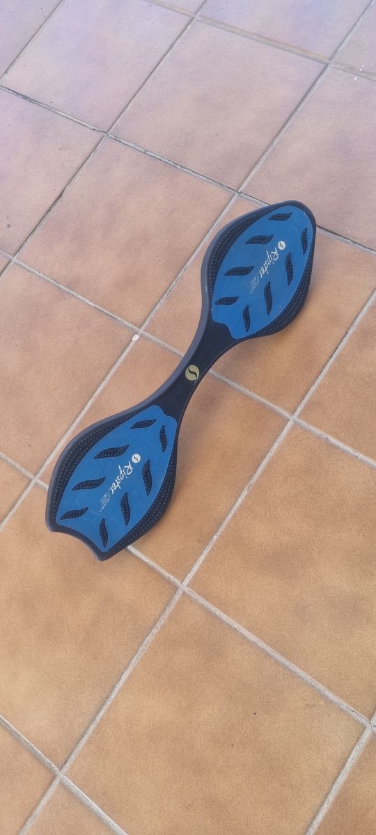 Patinete de dos ruedas giratorias