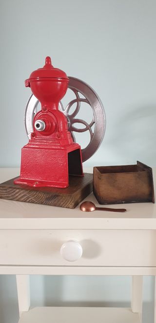 ANTIGUO MOLINILLO DE CAFÉ J.M.F CIRCA 1926-1929