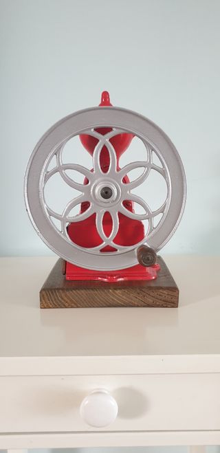 ANTIGUO MOLINILLO DE CAFÉ J.M.F CIRCA 1926-1929