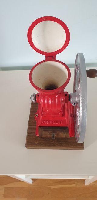 ANTIGUO MOLINILLO DE CAFÉ J.M.F CIRCA 1926-1929