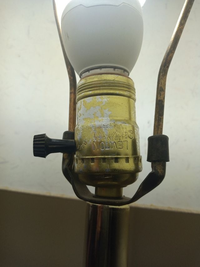 Lámpara de sobremesa